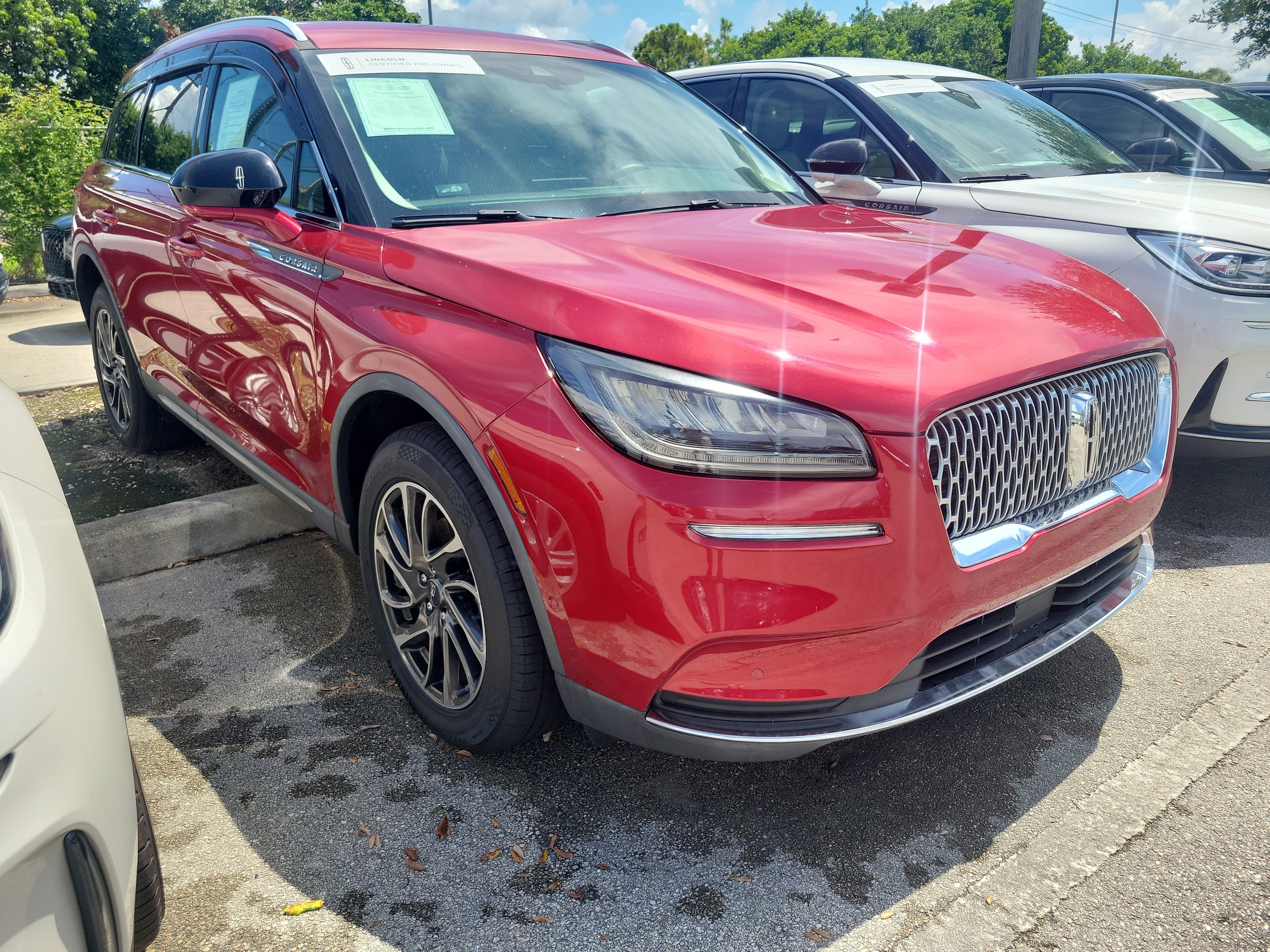 Used 2020 Lincoln Corsair FWD image 2