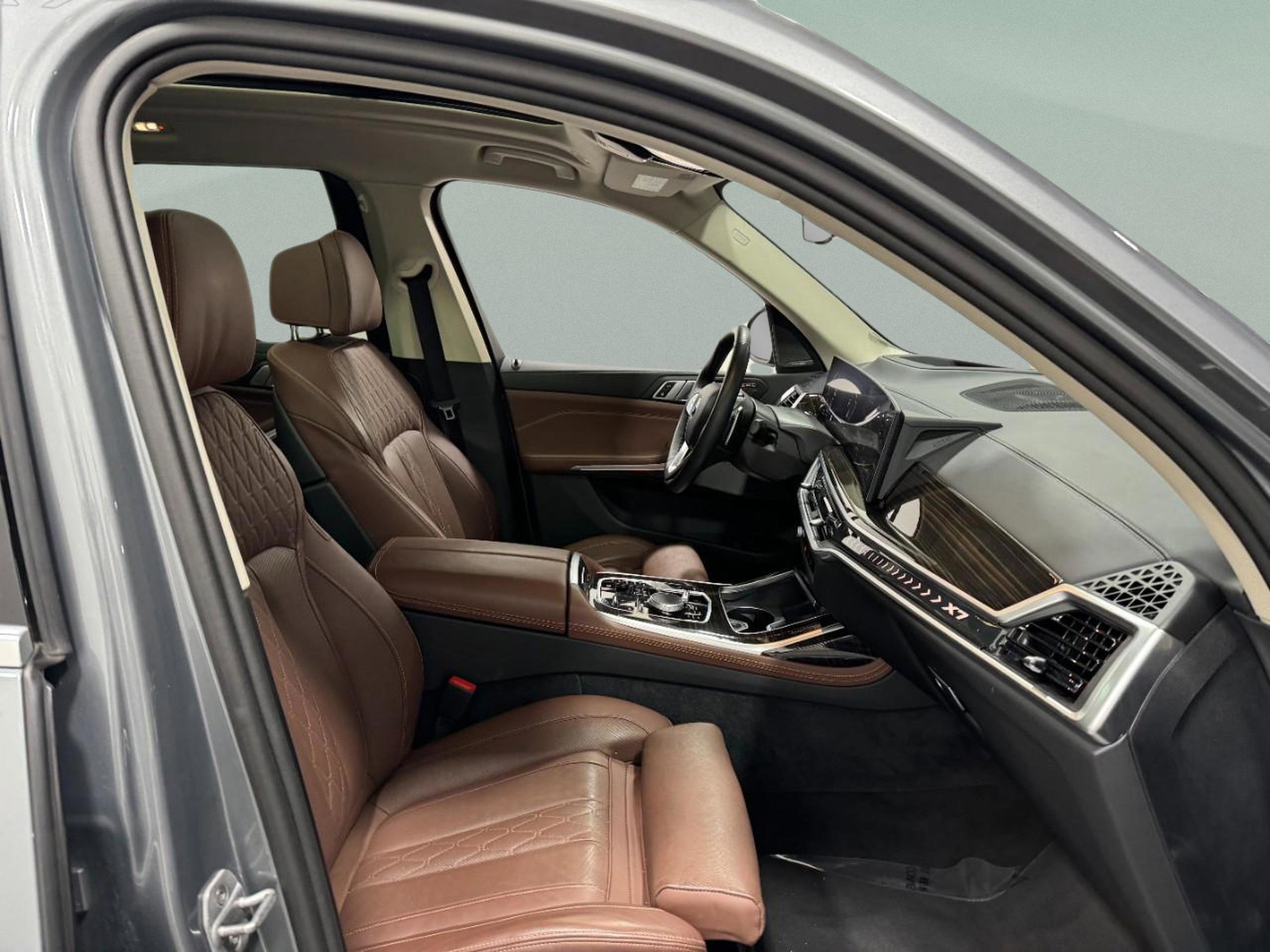 Used 2025 BMW X7 xDrive40i image 20