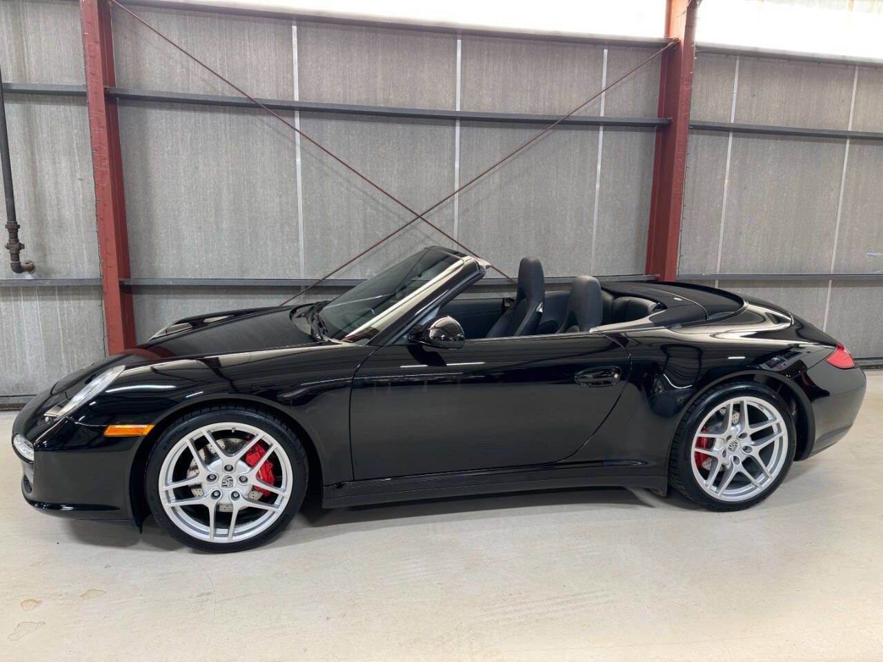 Used 2009 Porsche 911 Carrera 4S AWD/4WD image 5