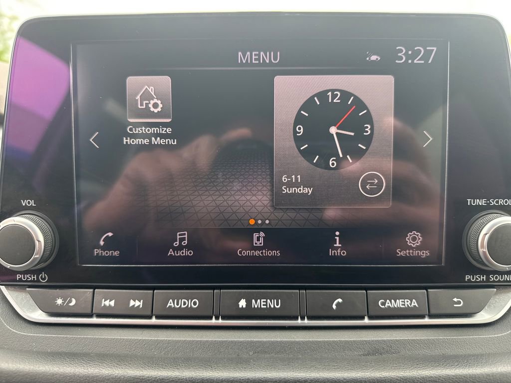 Used 2023 Nissan Rogue SV image 26