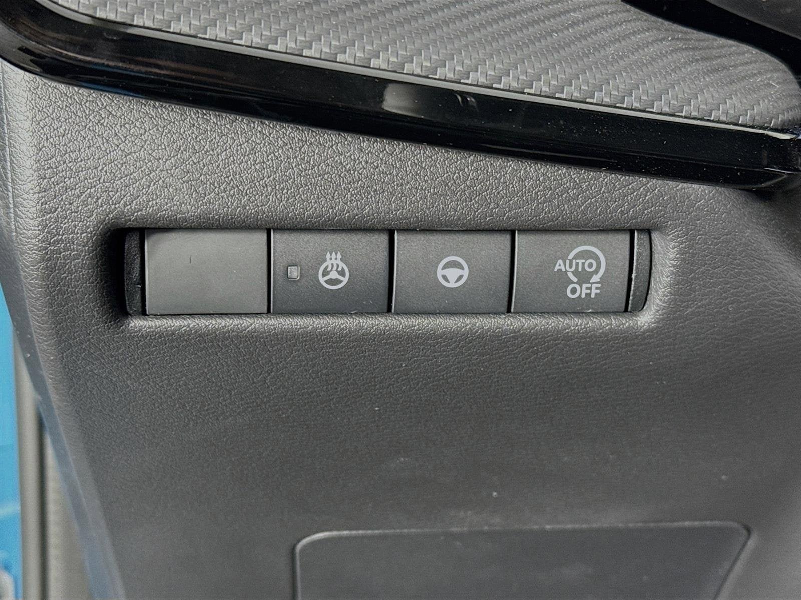 Certified 2026 Nissan Kicks SR w/ SR Premium Package FWD image 10