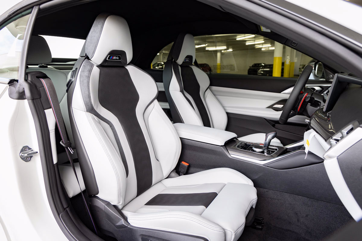 New 2026 BMW M4 xDrive Competition AWD/4WD image 32