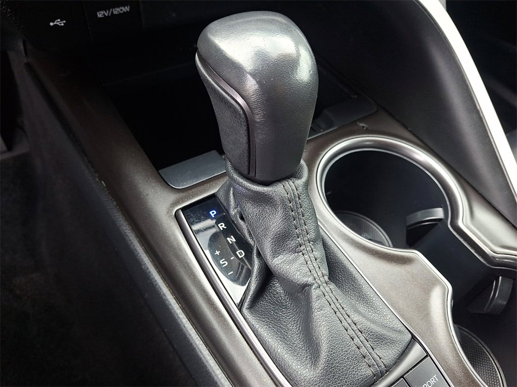 Used 2024 Toyota Camry XSE image 14