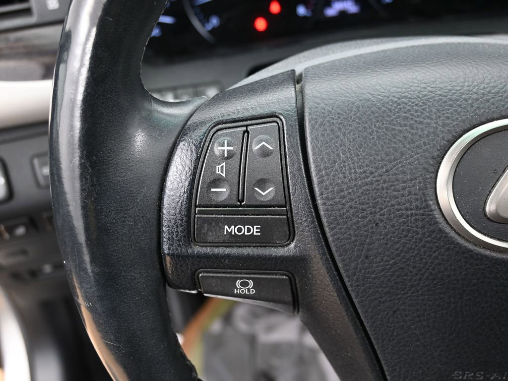 Used 2017 Lexus LS 460 AWD image 20