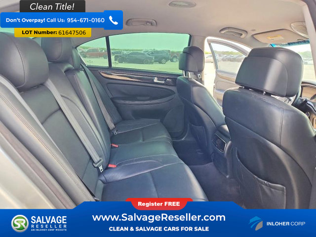 Used 2013 Hyundai Genesis 3.8 RWD image 13