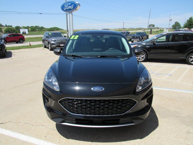 Used 2022 Ford Escape SE w/ Convenience Package AWD/4WD image 2