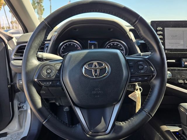 Used 2023 Toyota Camry SE image 23