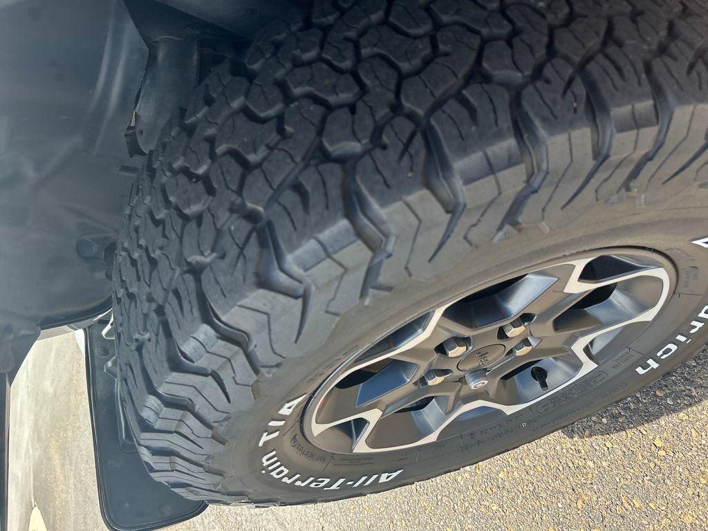 Used 2023 Jeep Wrangler Unlimited Rubicon w/ Cold Weather Group AWD/4WD image 26