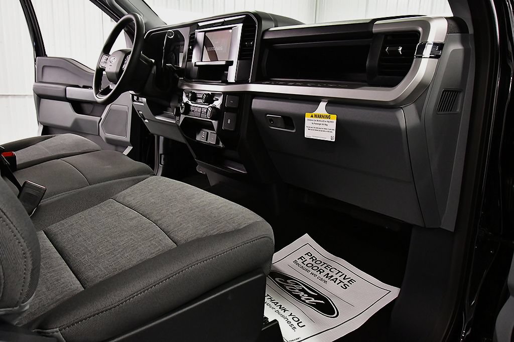 New 2026 Ford F250 XL w/ STX Appearance Package AWD/4WD image 28