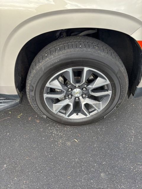 Used 2021 Chevrolet Tahoe LT w/ LT Signature Package image 31