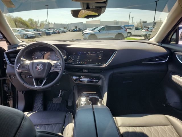 Used 2023 Buick Envision Avenir image 20