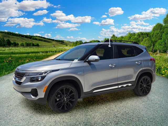 Used 2023 Kia Seltos Nightfall Edition AWD/4WD image 2