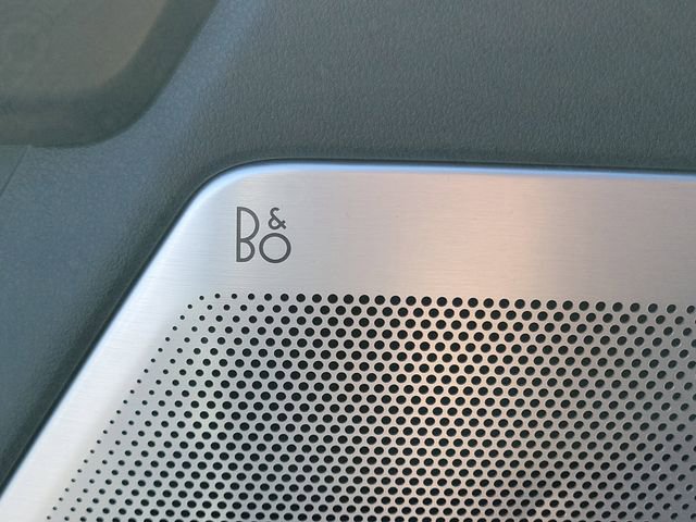 Certified 2022 Ford F150 Raptor w/ Equipment Group 801A High image 16