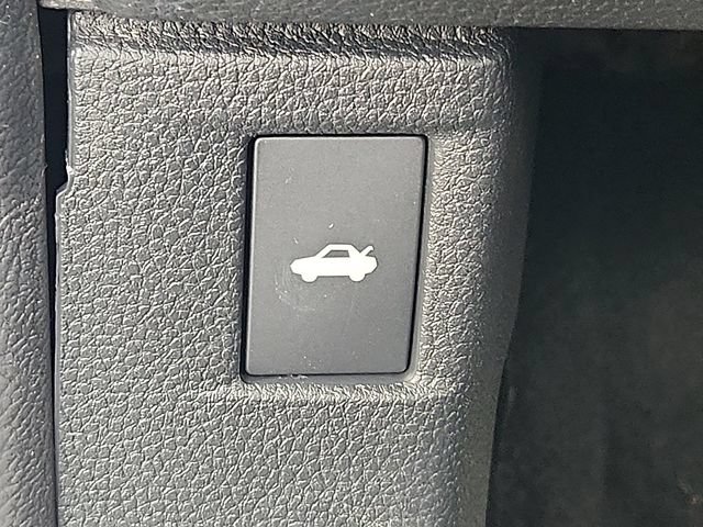 Used 2025 Honda Accord Sport image 27