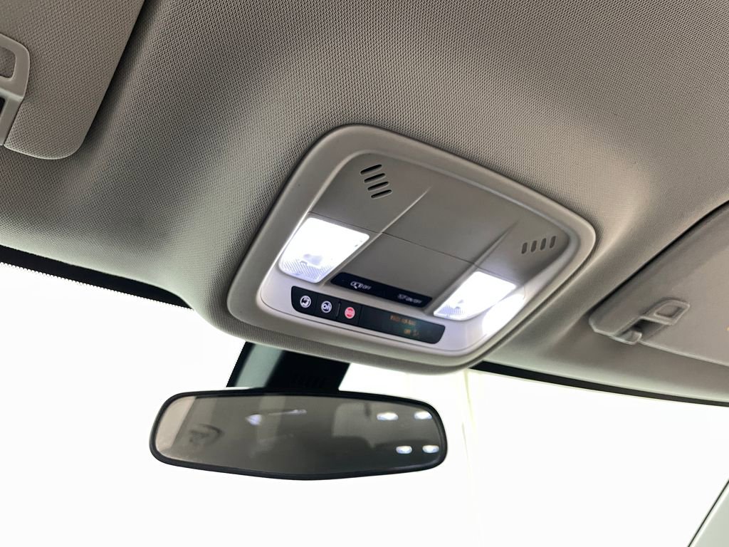 Certified 2021 Chevrolet Traverse LS image 28