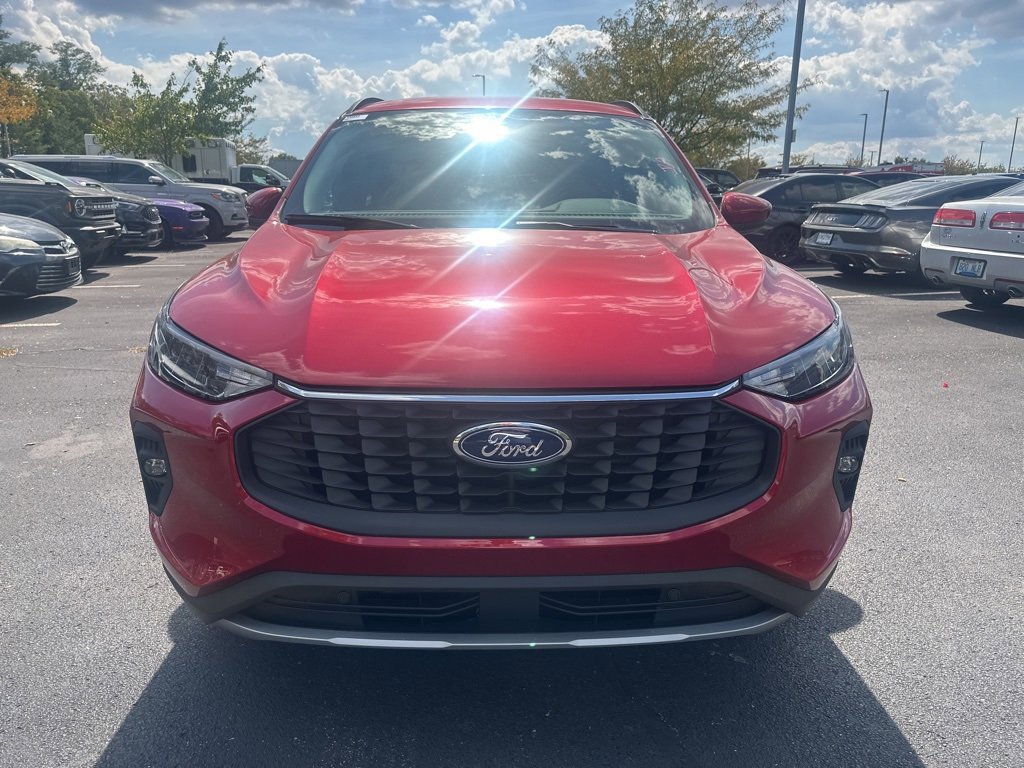 New 2026 Ford Escape SE image 2