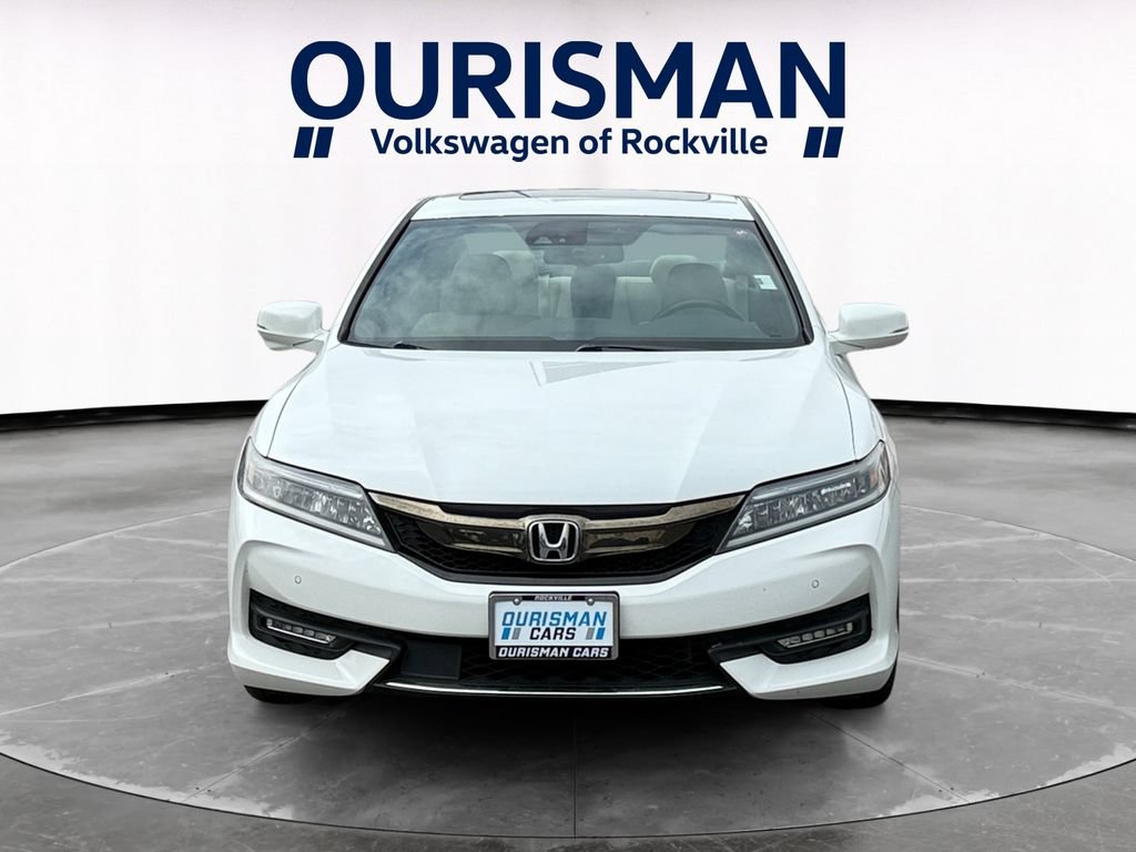 Used 2016 Honda Accord Touring image 8