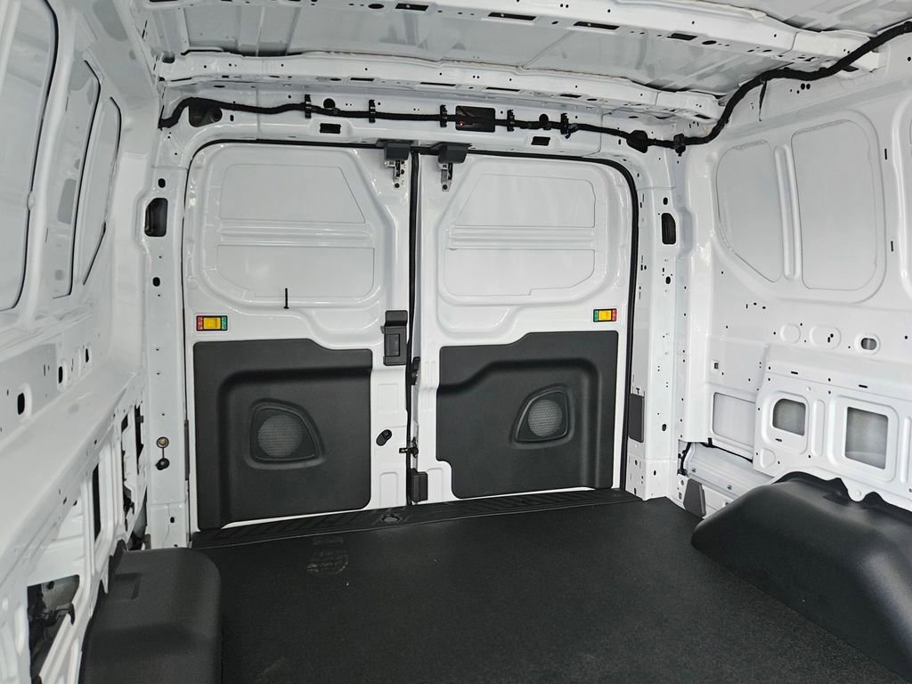 New 2025 Ford Transit 150 Low Roof image 28