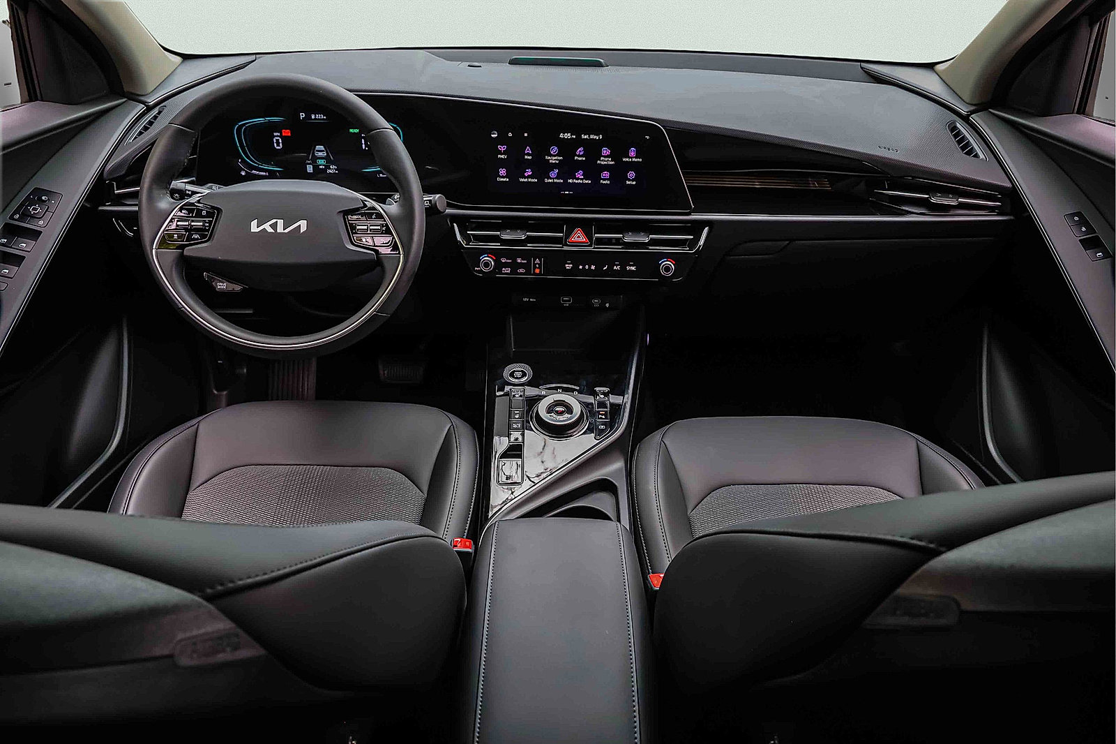 Certified 2025 Kia Niro EX w/ EX Cold Weather Package FWD image 16