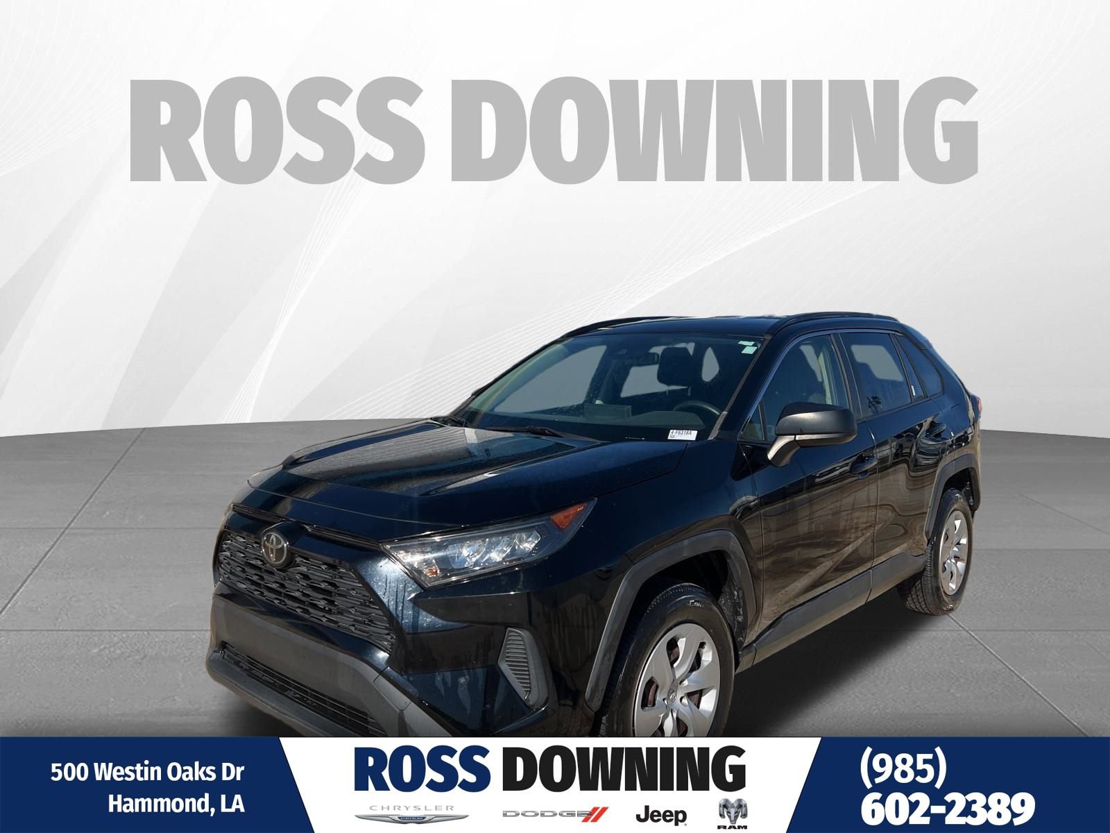 Used 2019 Toyota RAV4 LE image 1