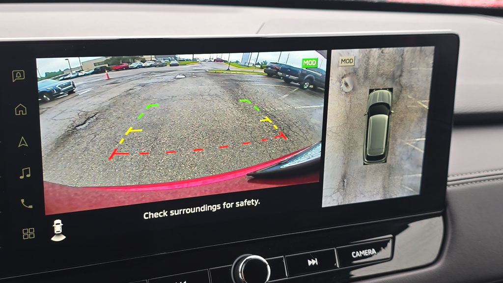 Used 2025 Mitsubishi Outlander SE FWD image 19