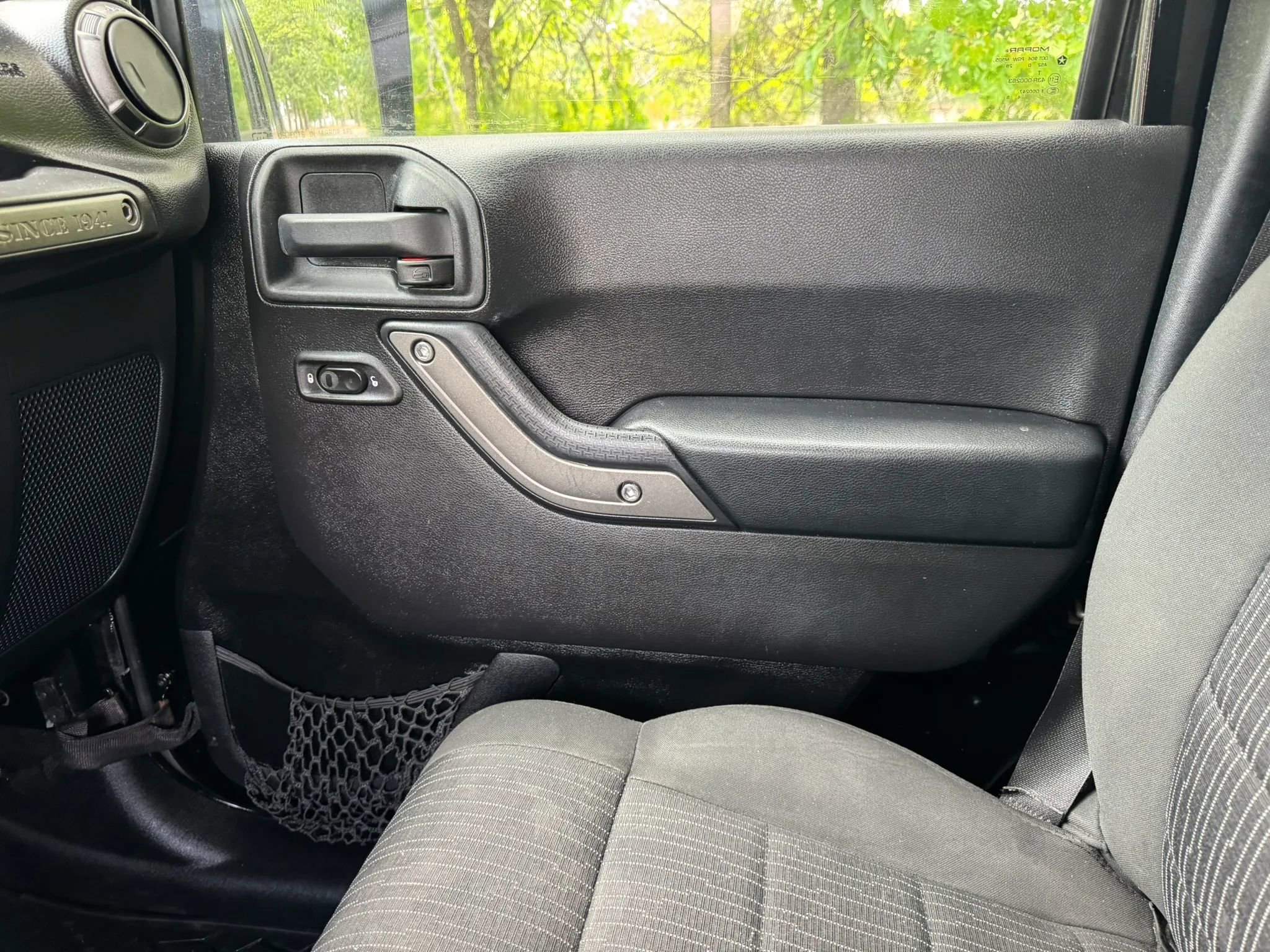 Used 2011 Jeep Wrangler Unlimited Sport AWD/4WD image 7