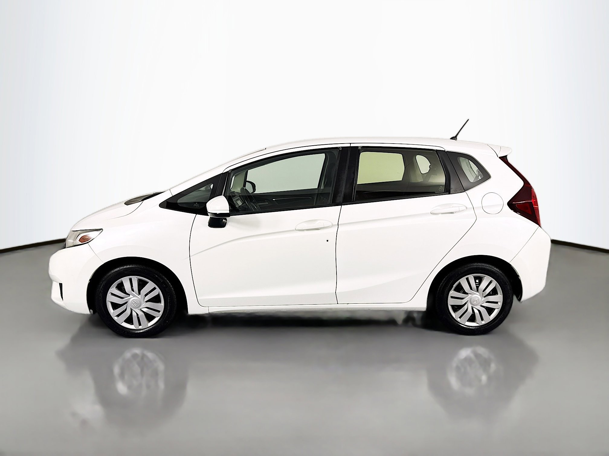 Used 2016 Honda Fit LX image 8