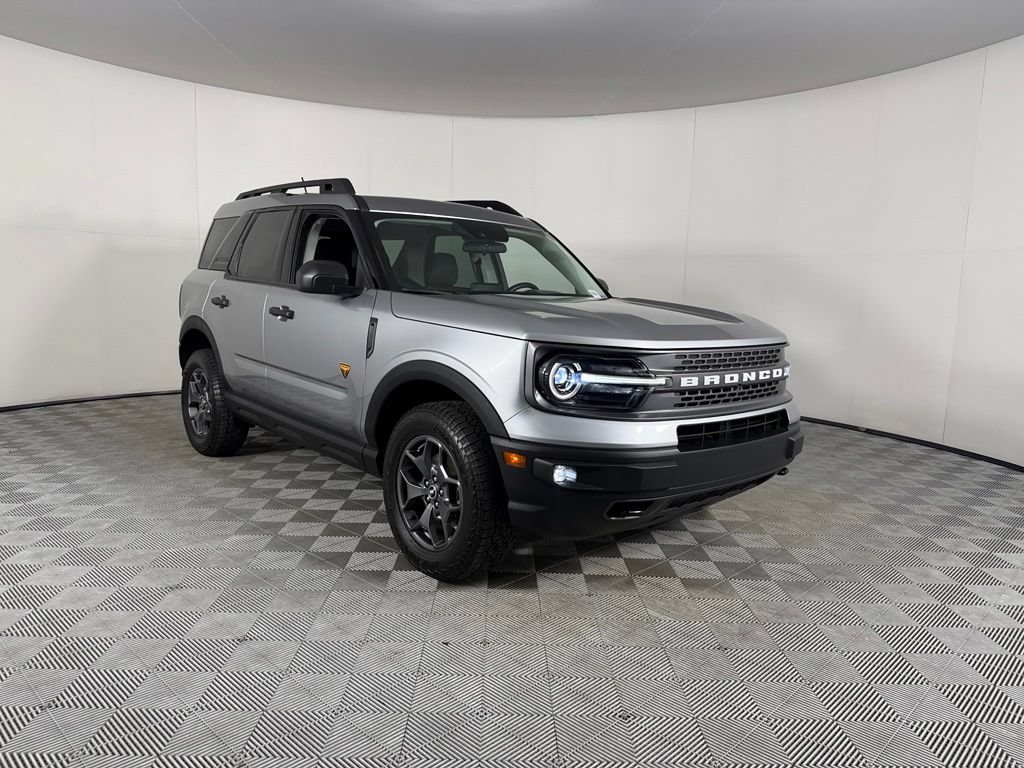 Used 2023 Ford Bronco Sport Badlands AWD/4WD image 2