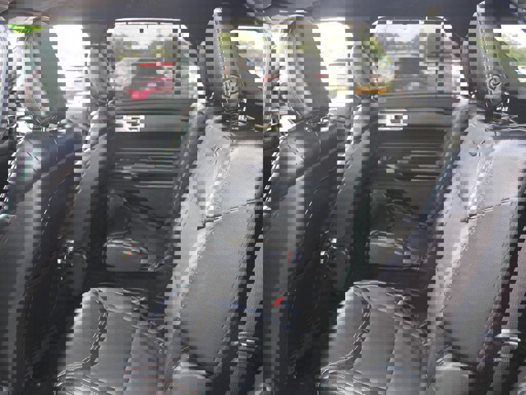 Used 2020 Ford Explorer ST w/ Premium Technology Package image 15