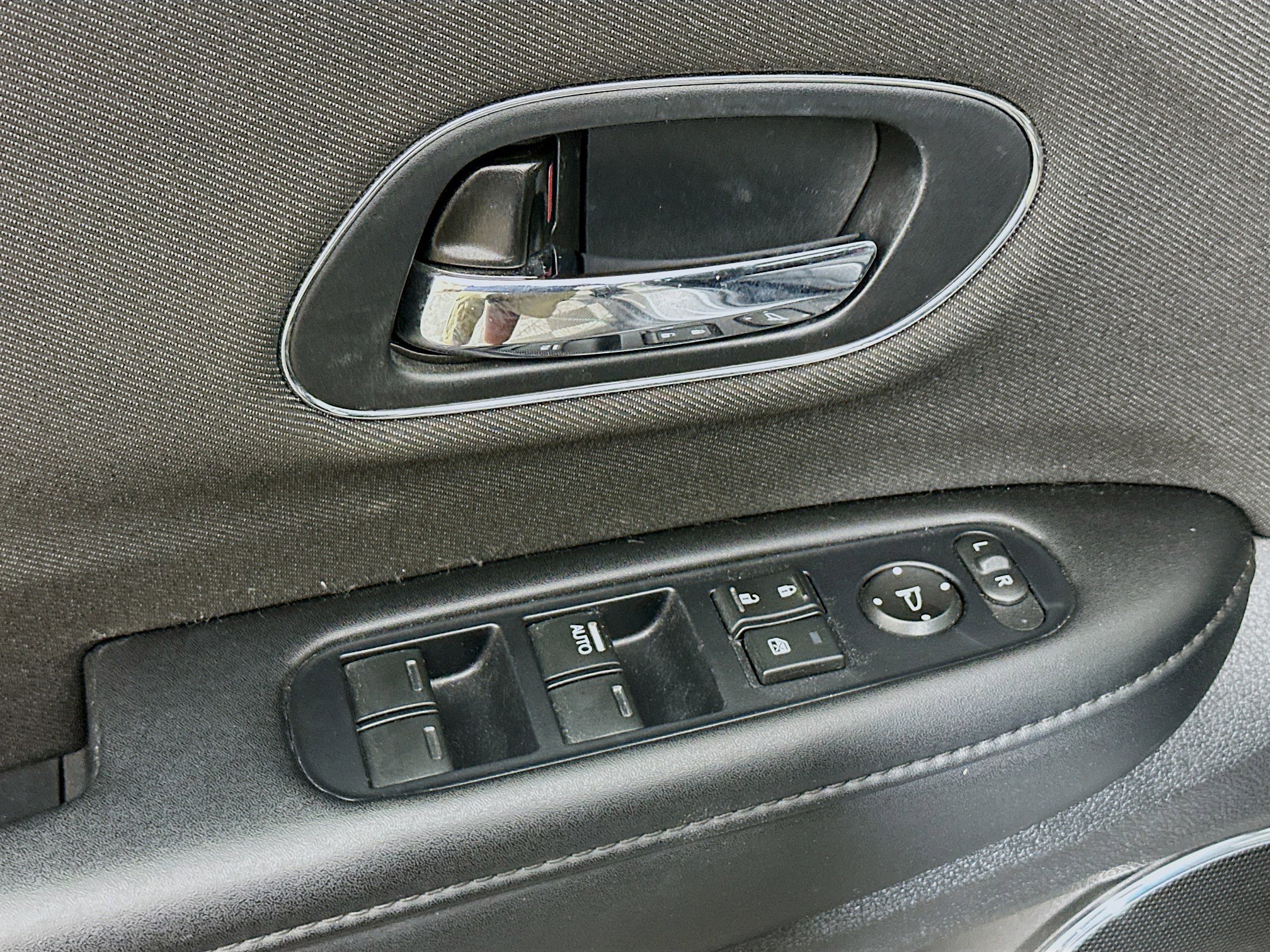 Used 2019 Honda HR-V EX image 15