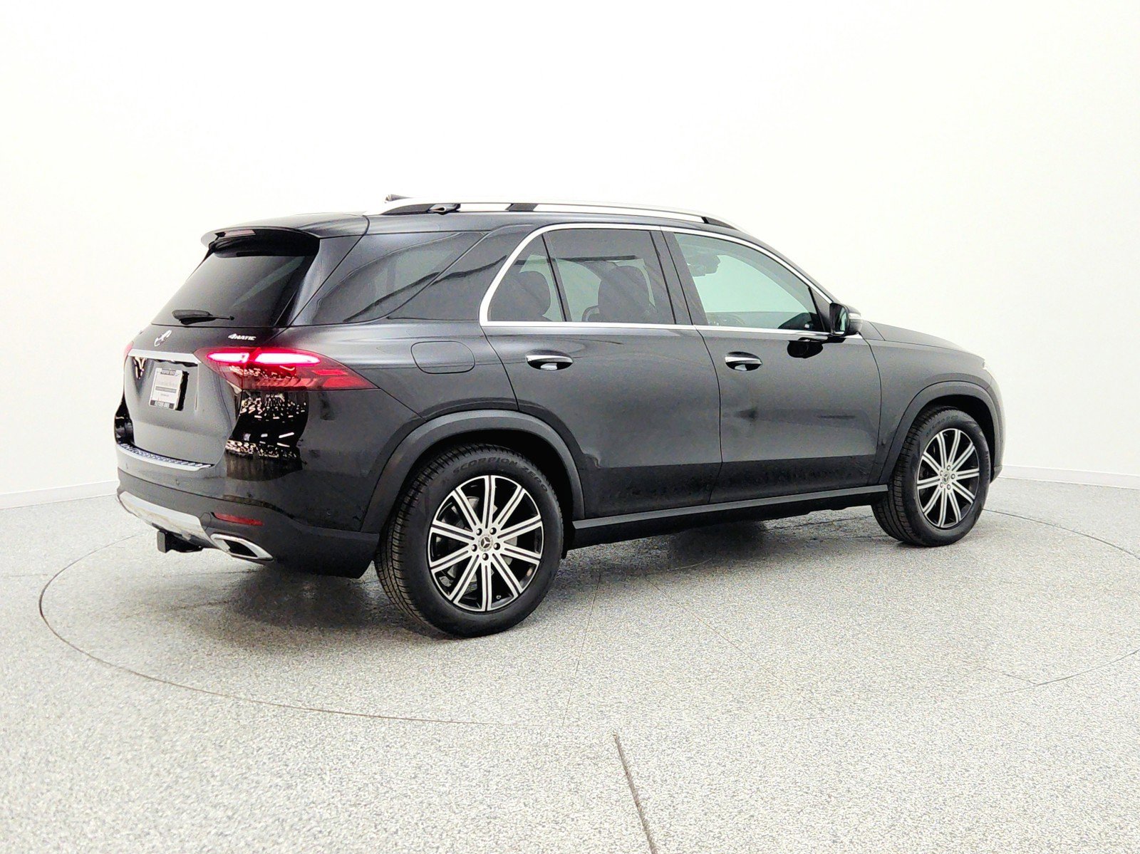 Certified 2024 Mercedes-Benz GLE 450 4MATIC image 5