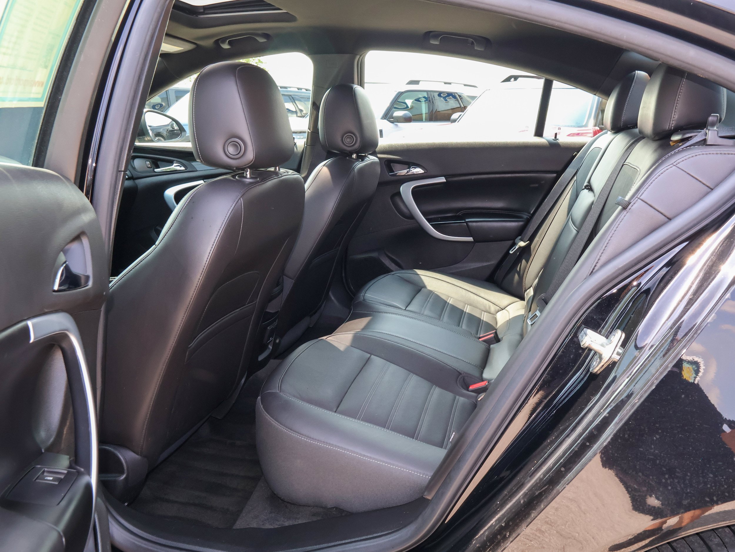 Used 2017 Buick Regal GS w/ Driver Confidence Package #1 AWD/4WD image 14