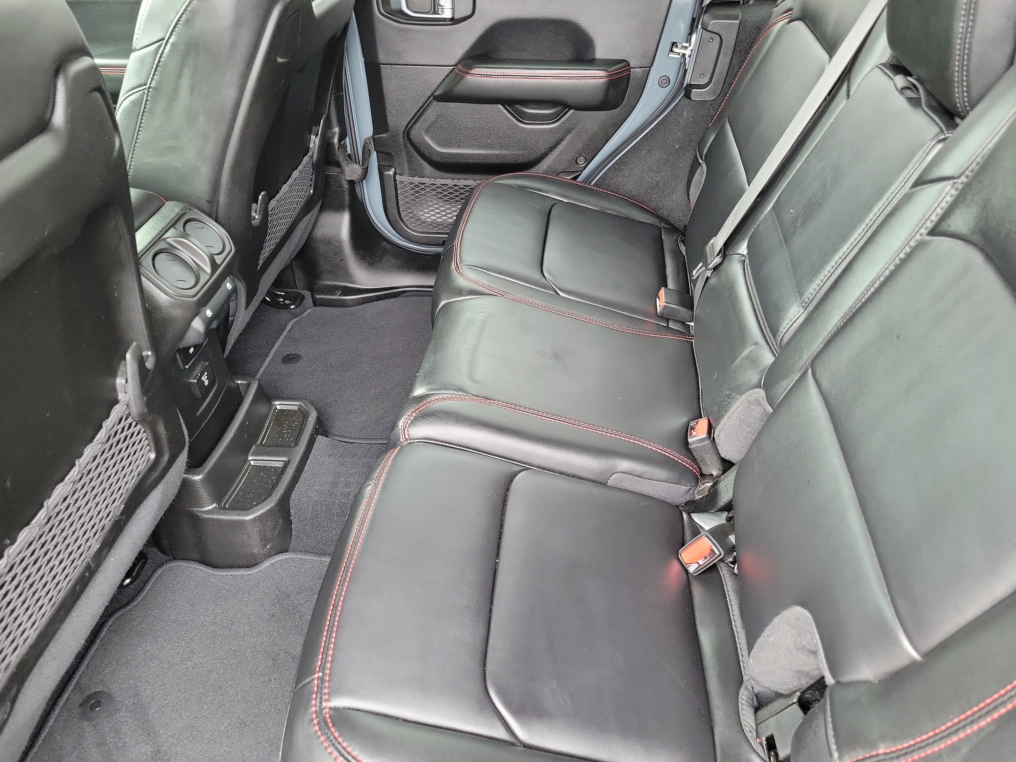 Used 2024 Jeep Wrangler Unlimited Rubicon image 13