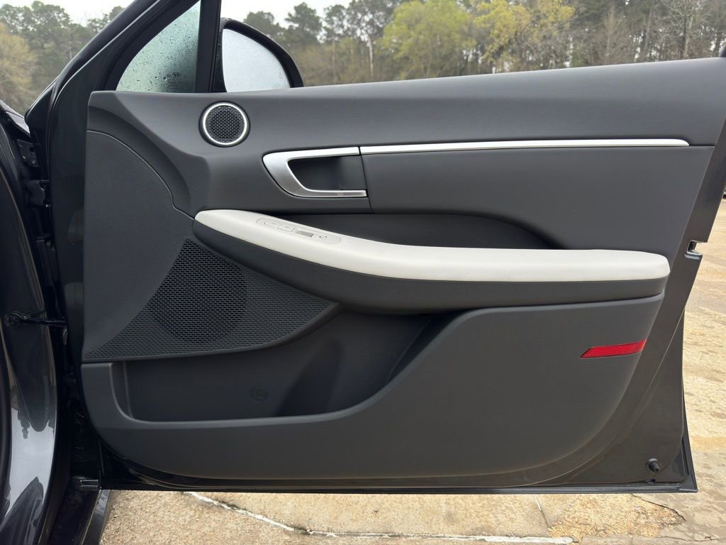 New 2026 Hyundai Sonata SEL FWD image 20