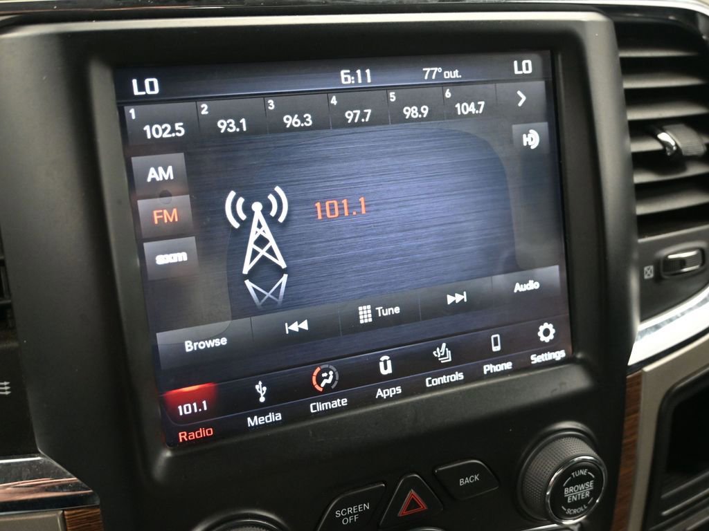 Used 2018 RAM 1500 Laramie w/ Convenience Group image 18