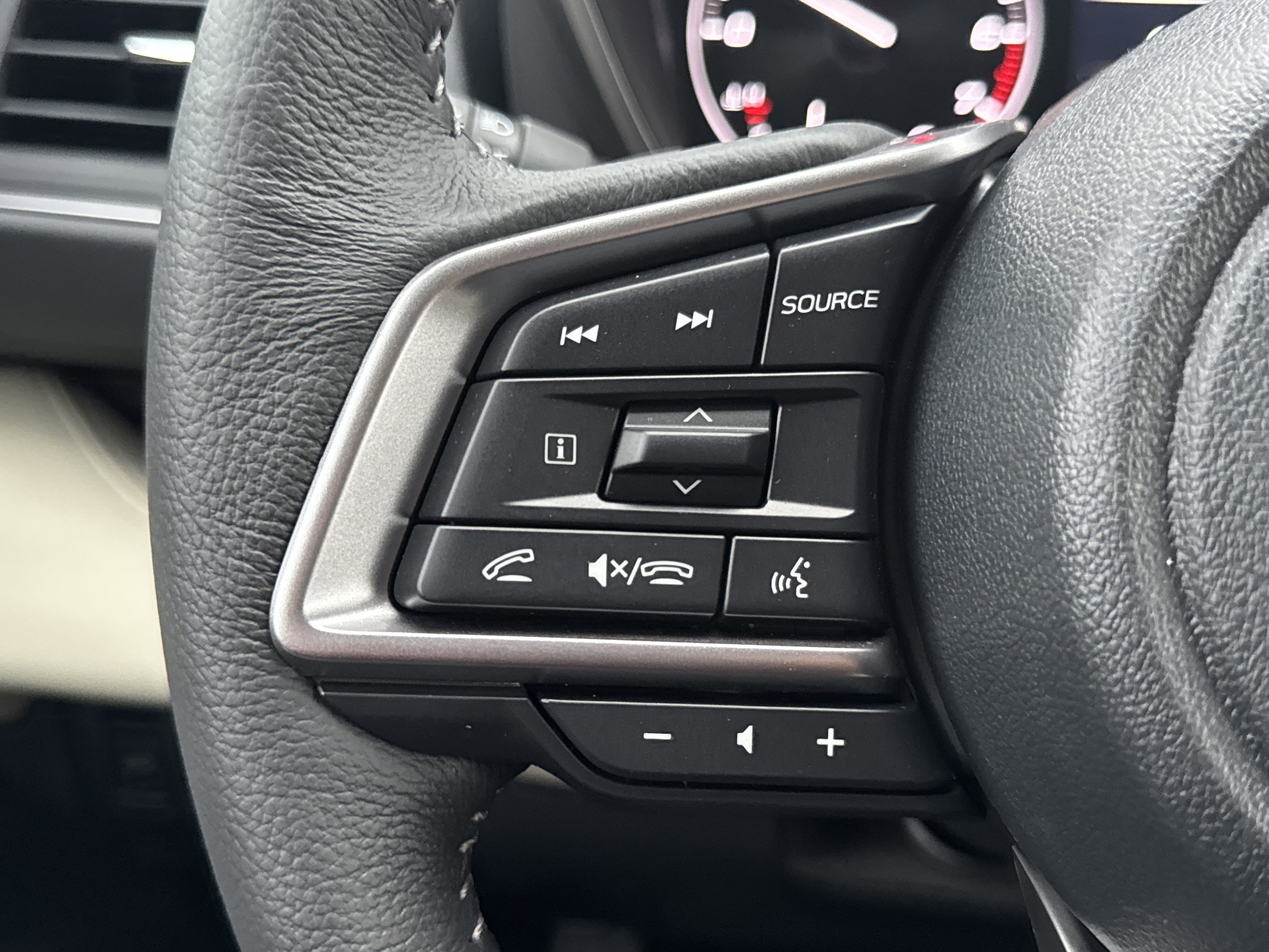 New 2026 Subaru Ascent Limited image 15