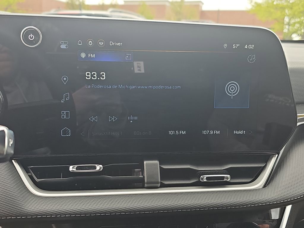 Used 2025 Chevrolet Equinox LT AWD/4WD image 19