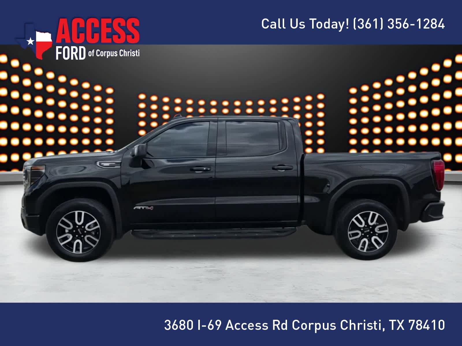 Used 2024 GMC Sierra 1500 AT4 w/ Technology Package AWD/4WD image 5