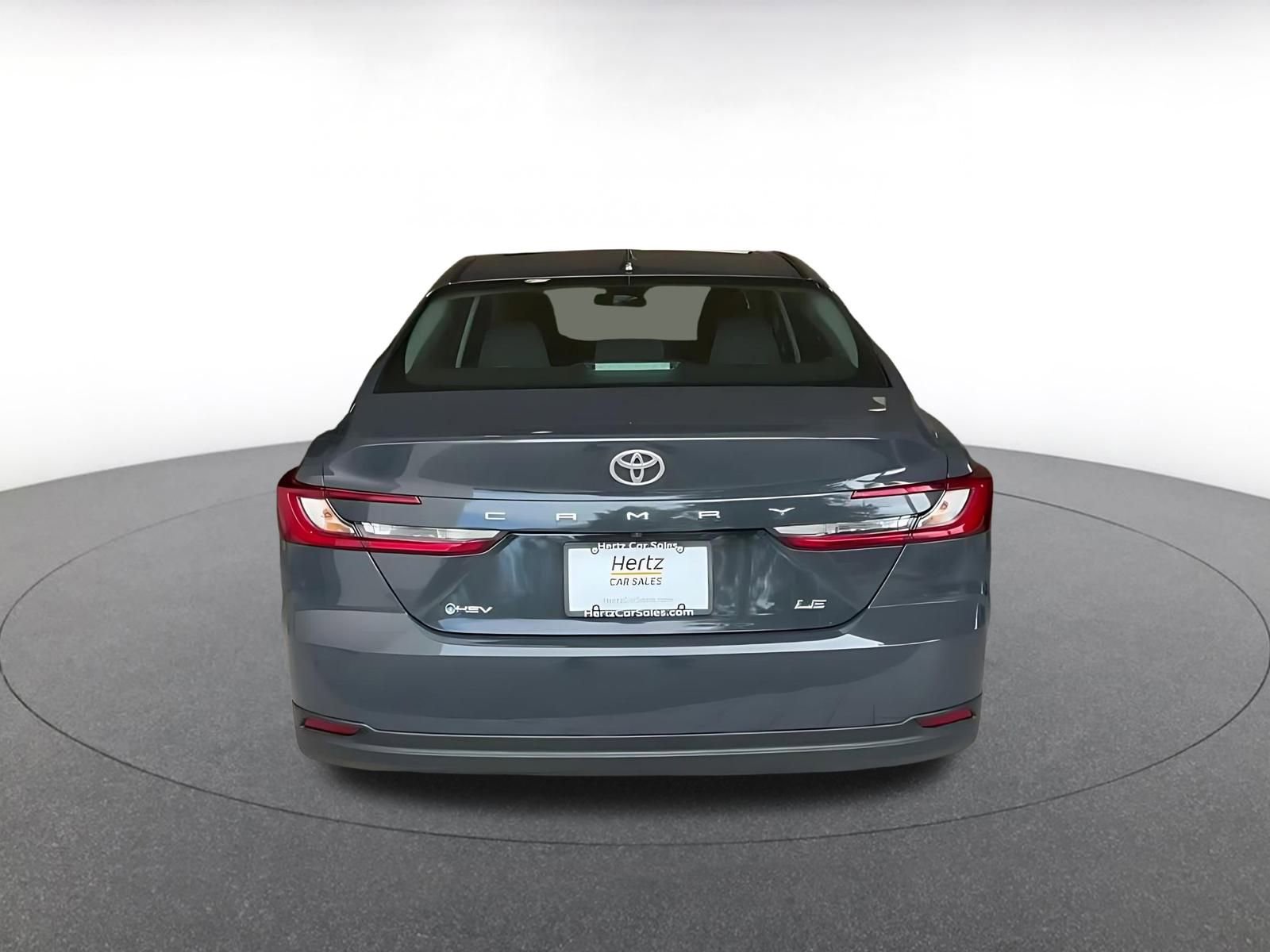 Used 2025 Toyota Camry LE image 12