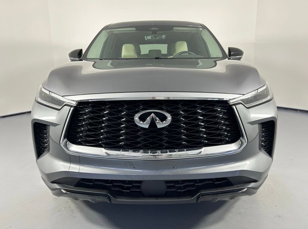 Used 2023 INFINITI QX60 Pure image 2