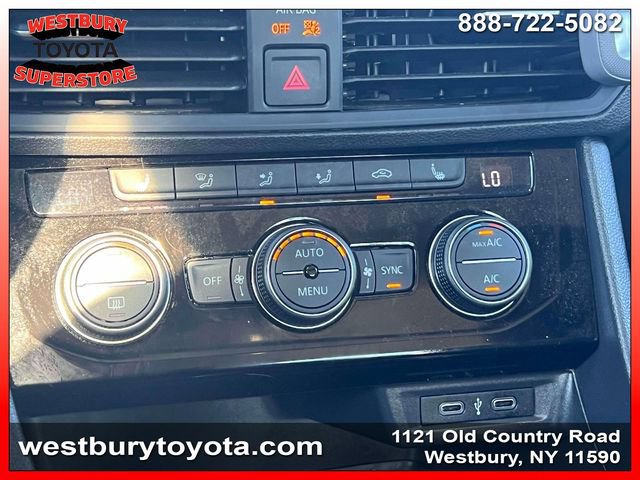 Used 2022 Volkswagen Jetta SE FWD image 34