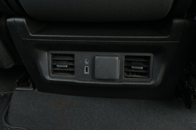 Used 2025 Chevrolet Silverado 1500 LT image 30