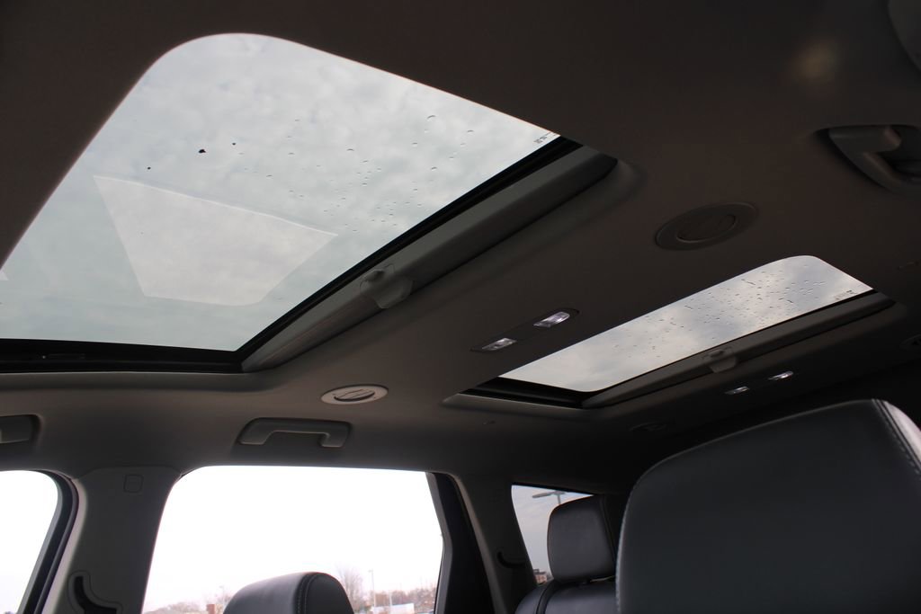 Used 2020 Buick Enclave Essence image 19