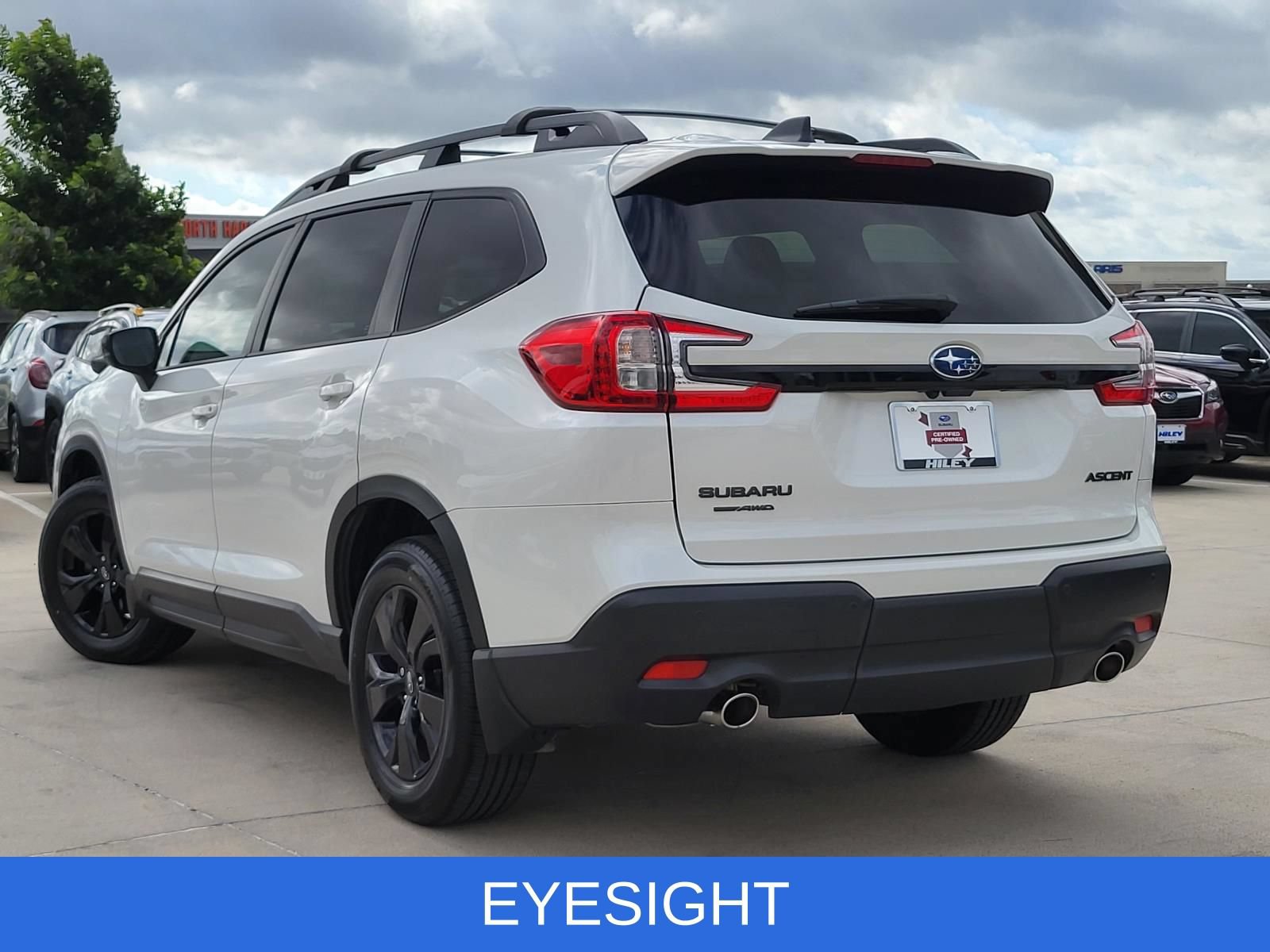 Used 2026 Subaru Ascent Premium AWD/4WD image 3