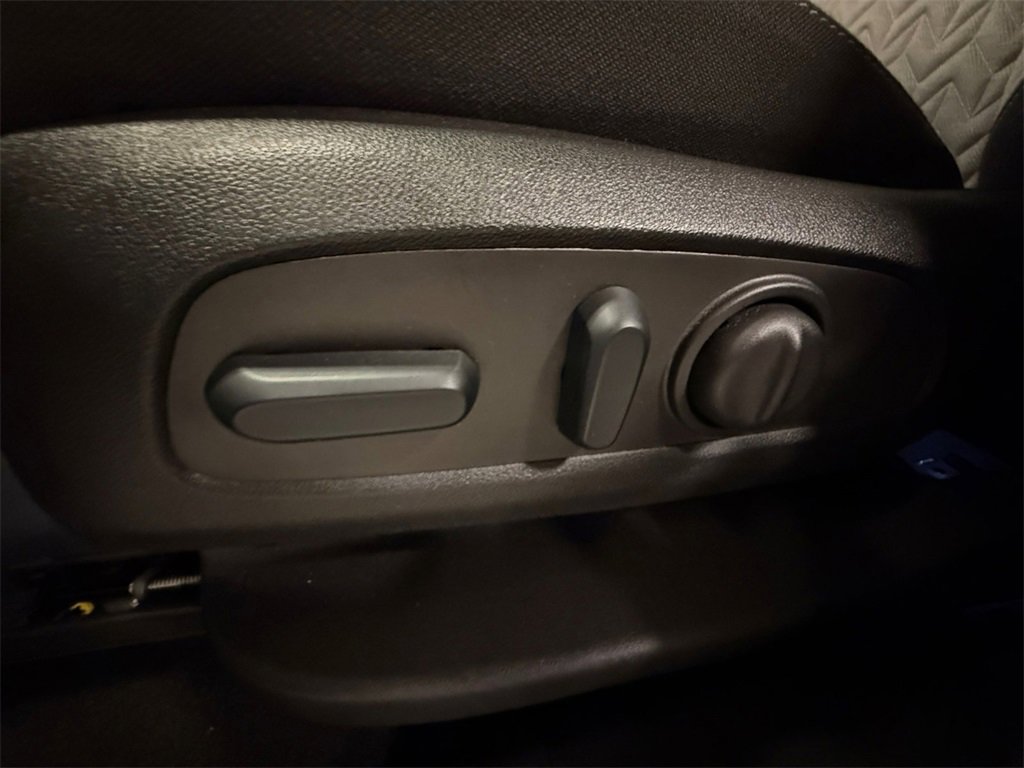 Certified 2023 Chevrolet Equinox LT image 13