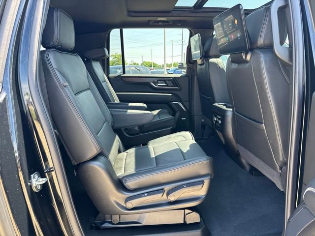 Used 2026 GMC Yukon XL Denali w/ Denali Reserve Package AWD/4WD image 30