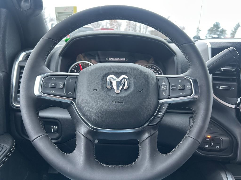 New 2026 RAM 3500 Big Horn AWD/4WD image 17