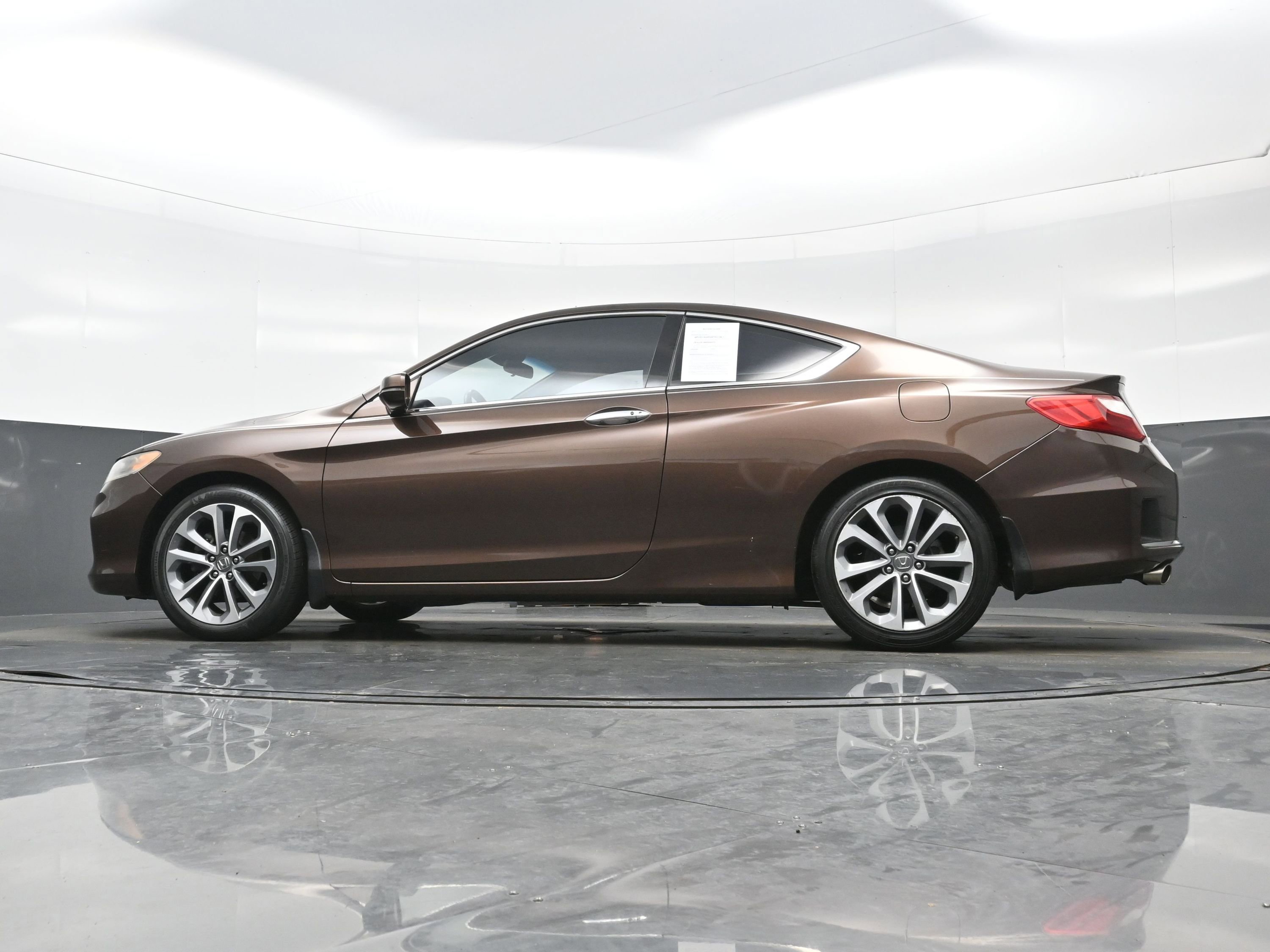 Used 2013 Honda Accord EX-L image 29