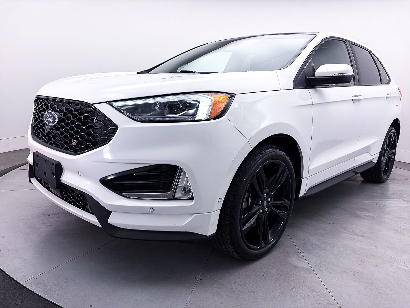 Used 2020 Ford Edge ST w/ Equipment Group 401A AWD/4WD image 13