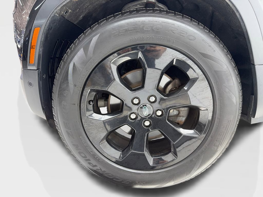 Used 2022 Land Rover Defender 110 S image 42